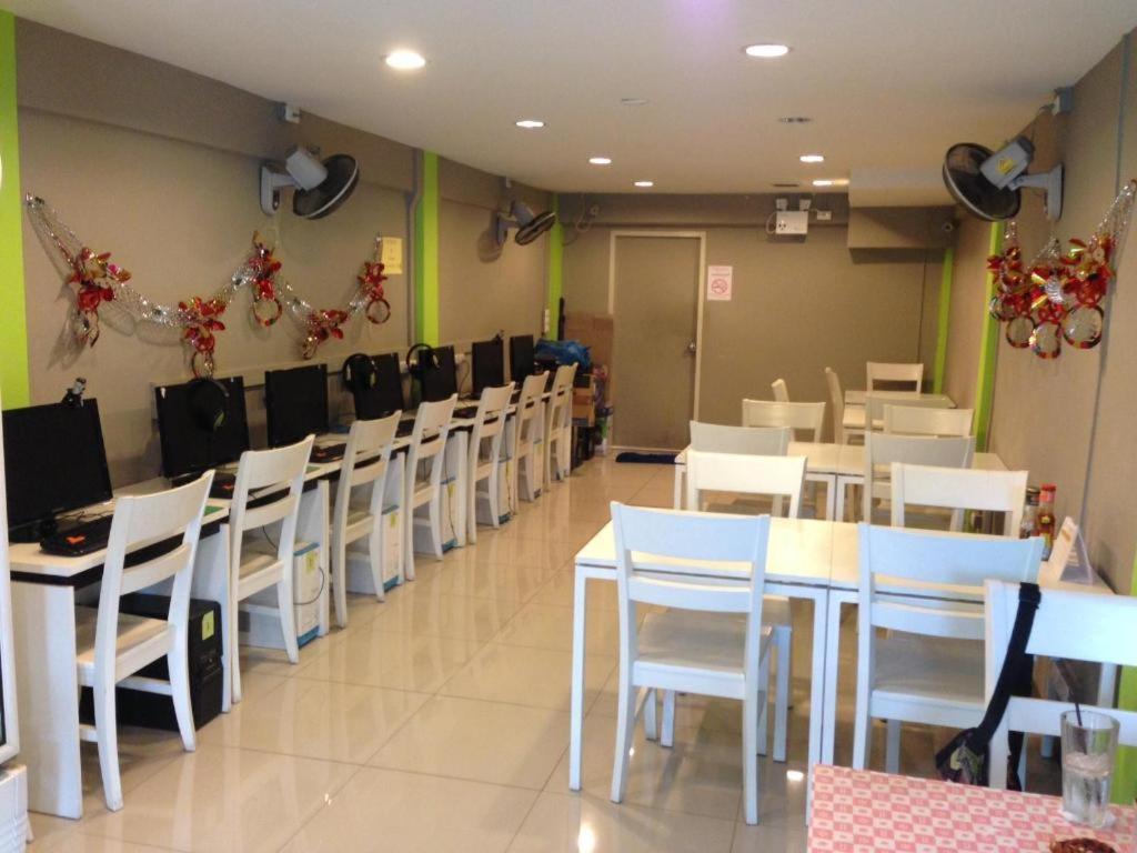 Ipremium Sukhumvit 81 Hotel Bangkok Exteriör bild