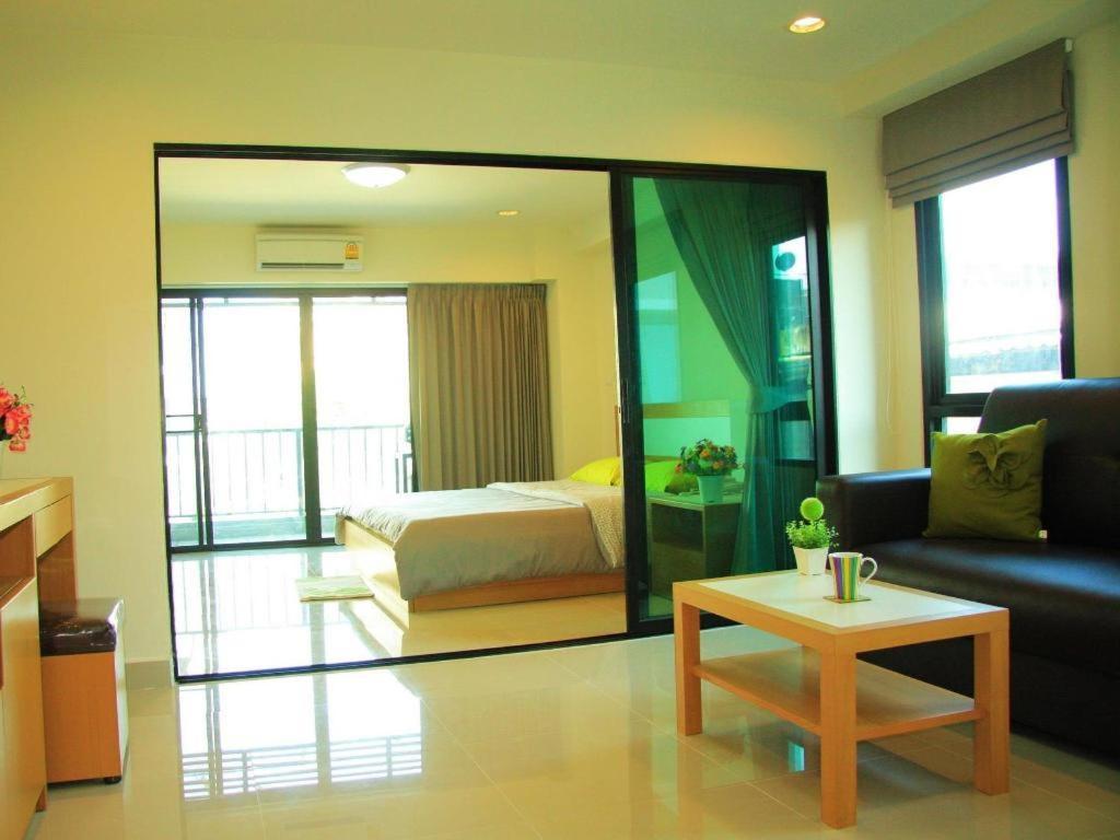 Ipremium Sukhumvit 81 Hotel Bangkok Exteriör bild