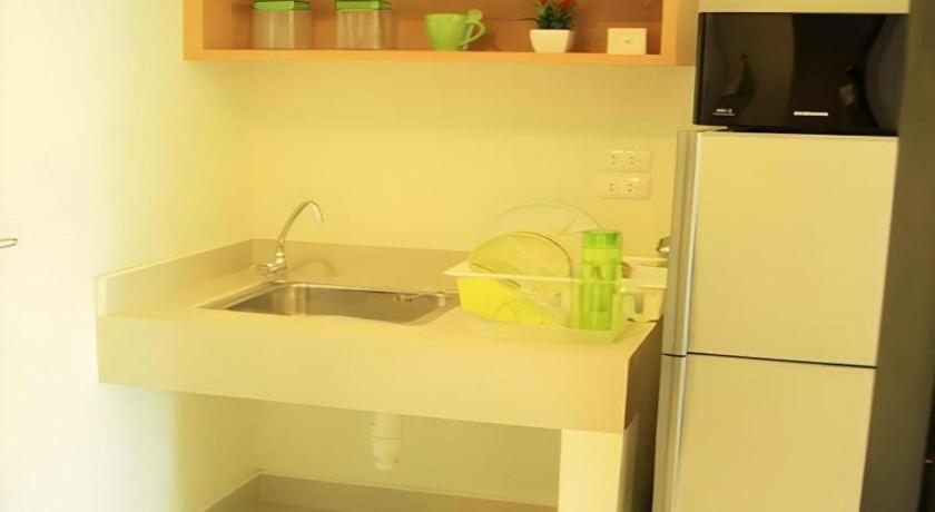 Ipremium Sukhumvit 81 Hotel Bangkok Exteriör bild