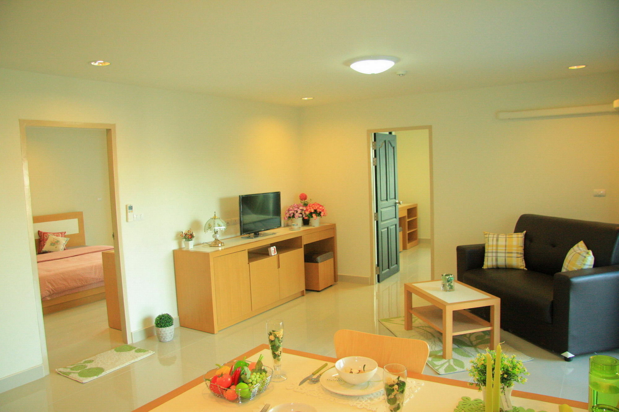 Ipremium Sukhumvit 81 Hotel Bangkok Exteriör bild